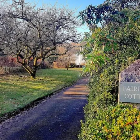 1 Bed Flat - Sleeps 4 - Garden - Parking - Wifi * Hawkshead