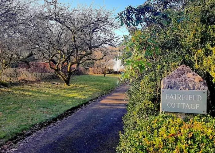 1 Bed Flat - Sleeps 4 - Garden - Parking - Wifi * 安布尔塞德